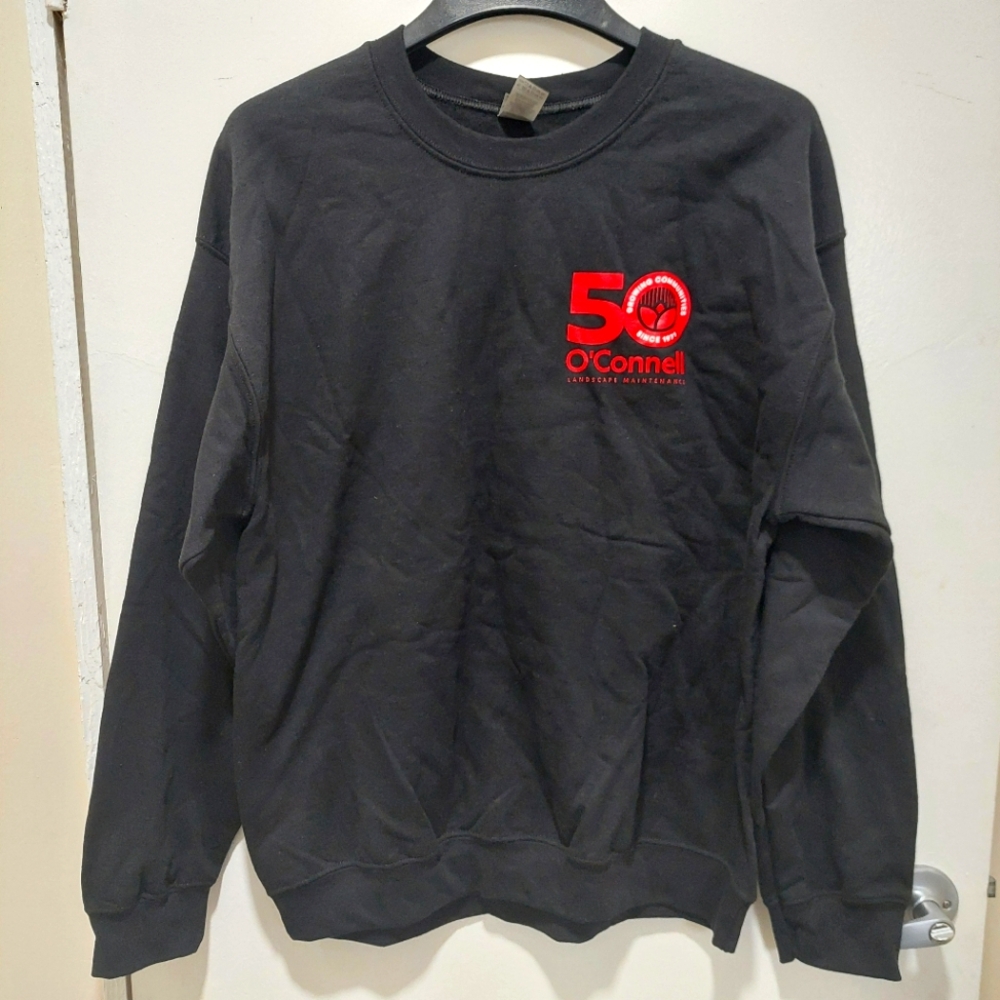 Basic Heavy Blend Sweatshirt
